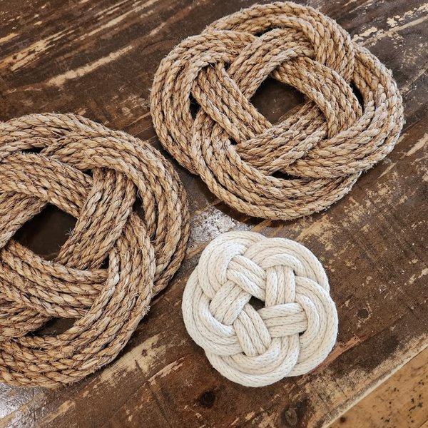 Portrait of {{ medium.data.collectionName }}, Lightspire artist